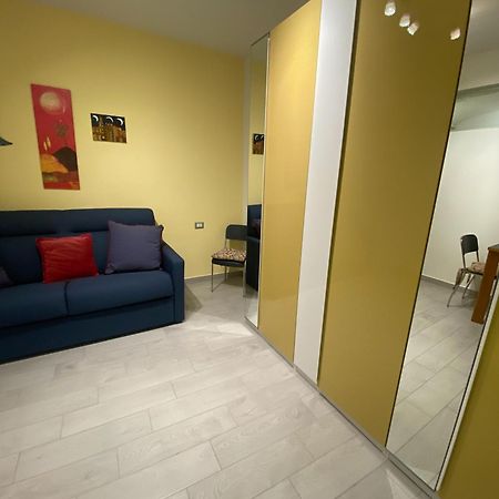 Artnapoli Apartment Bagian luar foto
