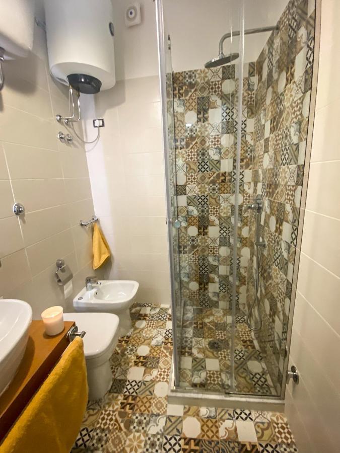 Artnapoli Apartment Bagian luar foto